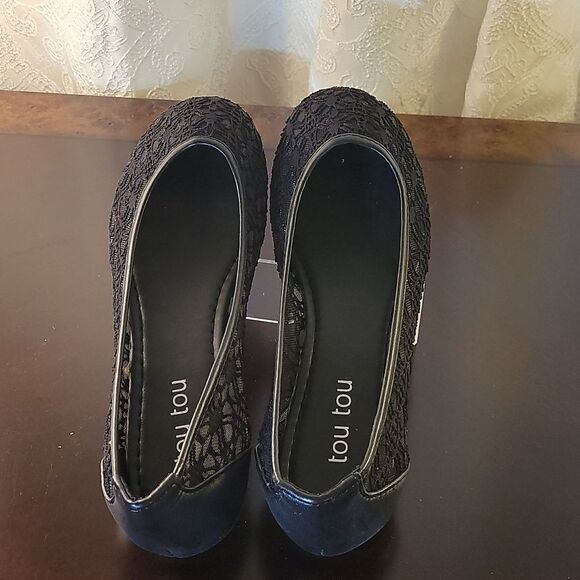 BRAND NEW  TOUTOU ELENA BLACK BALLET FLATS LACE  WOMEN"S SHOES - Picture 4 of 16